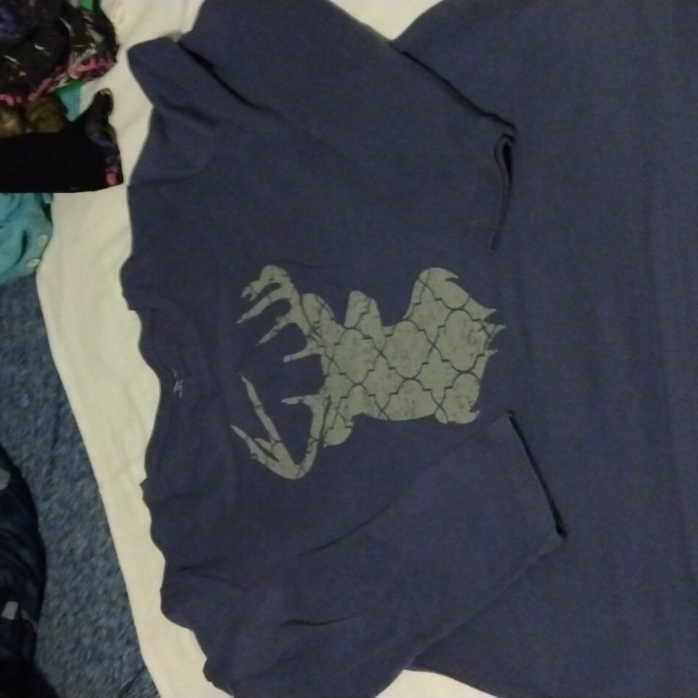 Northcrest deer head long sleeved shirt